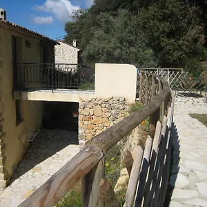 Les Du Montauroux